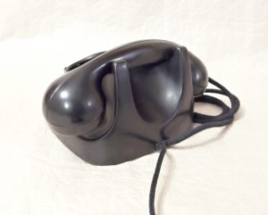 bakelitovy telefon tesla 1957