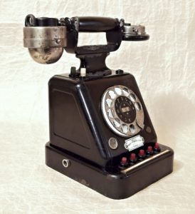 spolecnost pro soukrome telefony staré TELEFONY - sbírka
