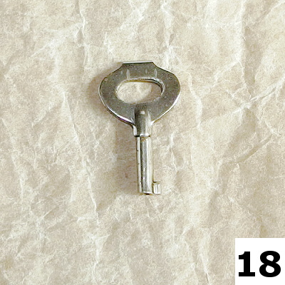 stare klice male 18a - klíče, klíčky, zámky