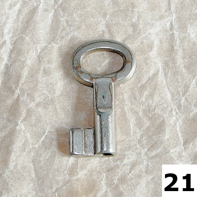 stare klice male 21 - klíče, klíčky, zámky