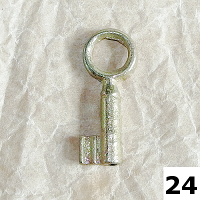 stare klice male 24a - klíče, klíčky, zámky