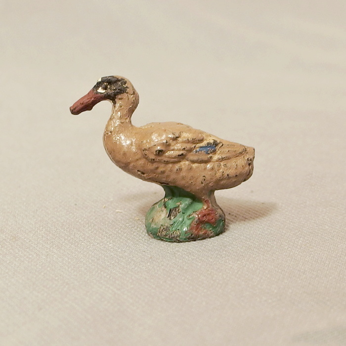 starozitna hracka kachna figurka