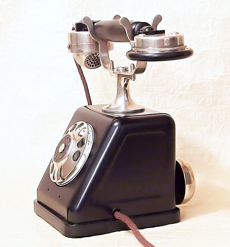 starozitny telefon spolecnost pro soukrome telefony staré TELEFONY - sbírka