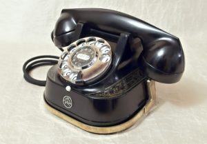 stary telefon RTT56B staré TELEFONY - sbírka