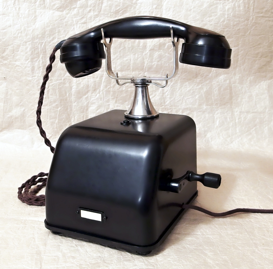 telefon F. Schuchhardt staré TELEFONY - sbírka