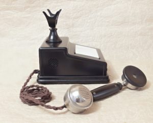 telefon Telegrafia MB s klickou staré TELEFONY - sbírka