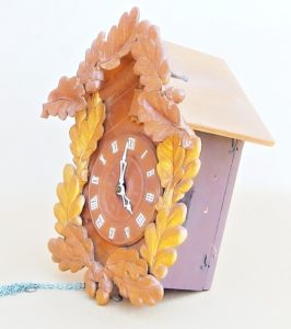 vyrezavane kukacky prodam 8 - hodiny, svítidla, žehličky